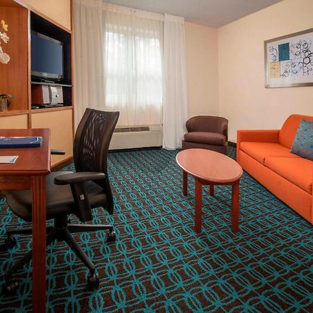 Fairfield Inn & Suites By Marriott Williamsburg Rum bild