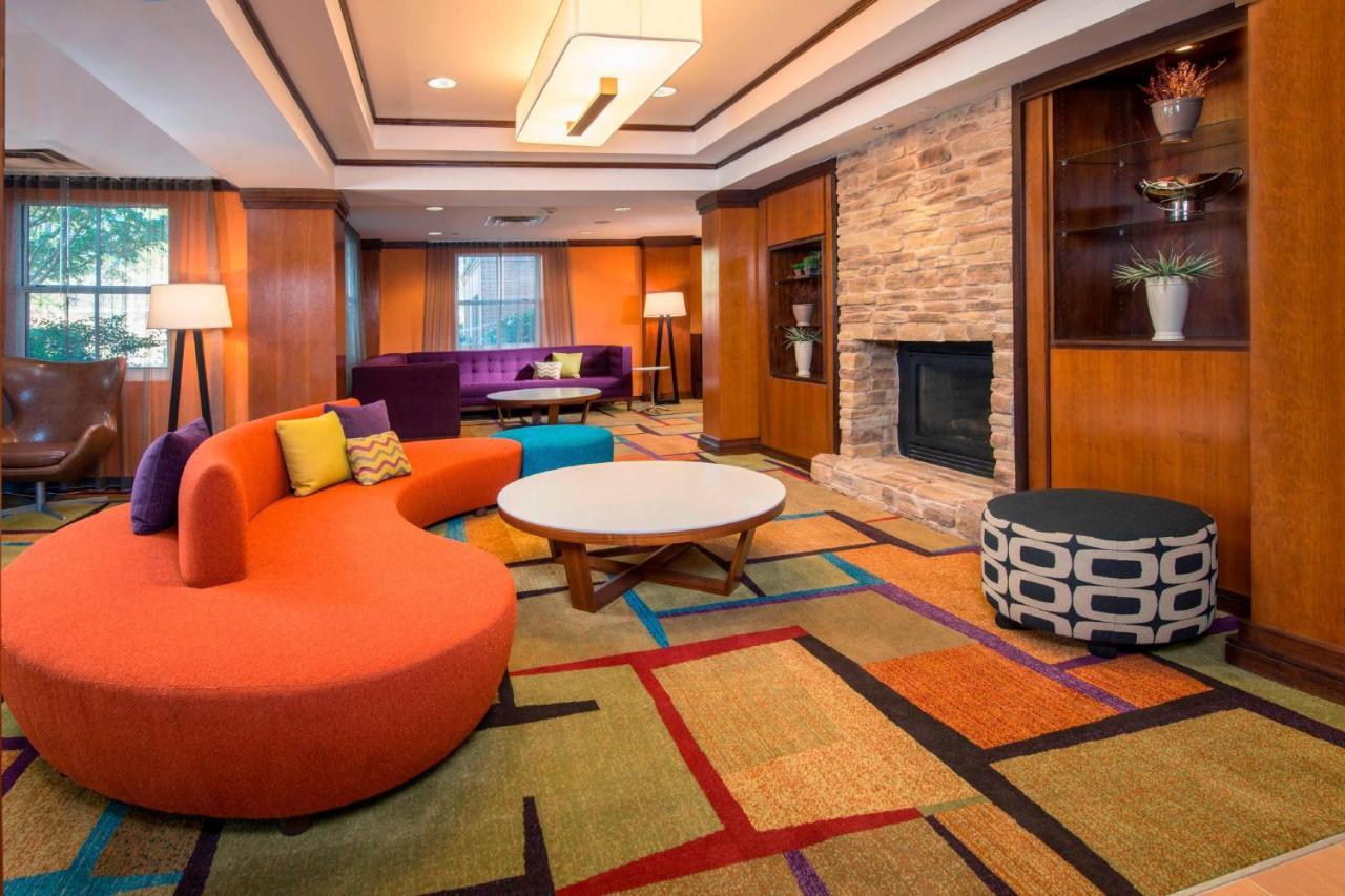 Fairfield Inn & Suites By Marriott Williamsburg Exteriör bild