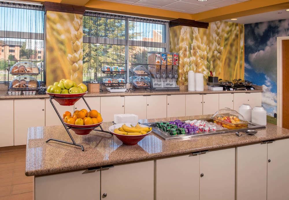 Fairfield Inn & Suites By Marriott Williamsburg Exteriör bild