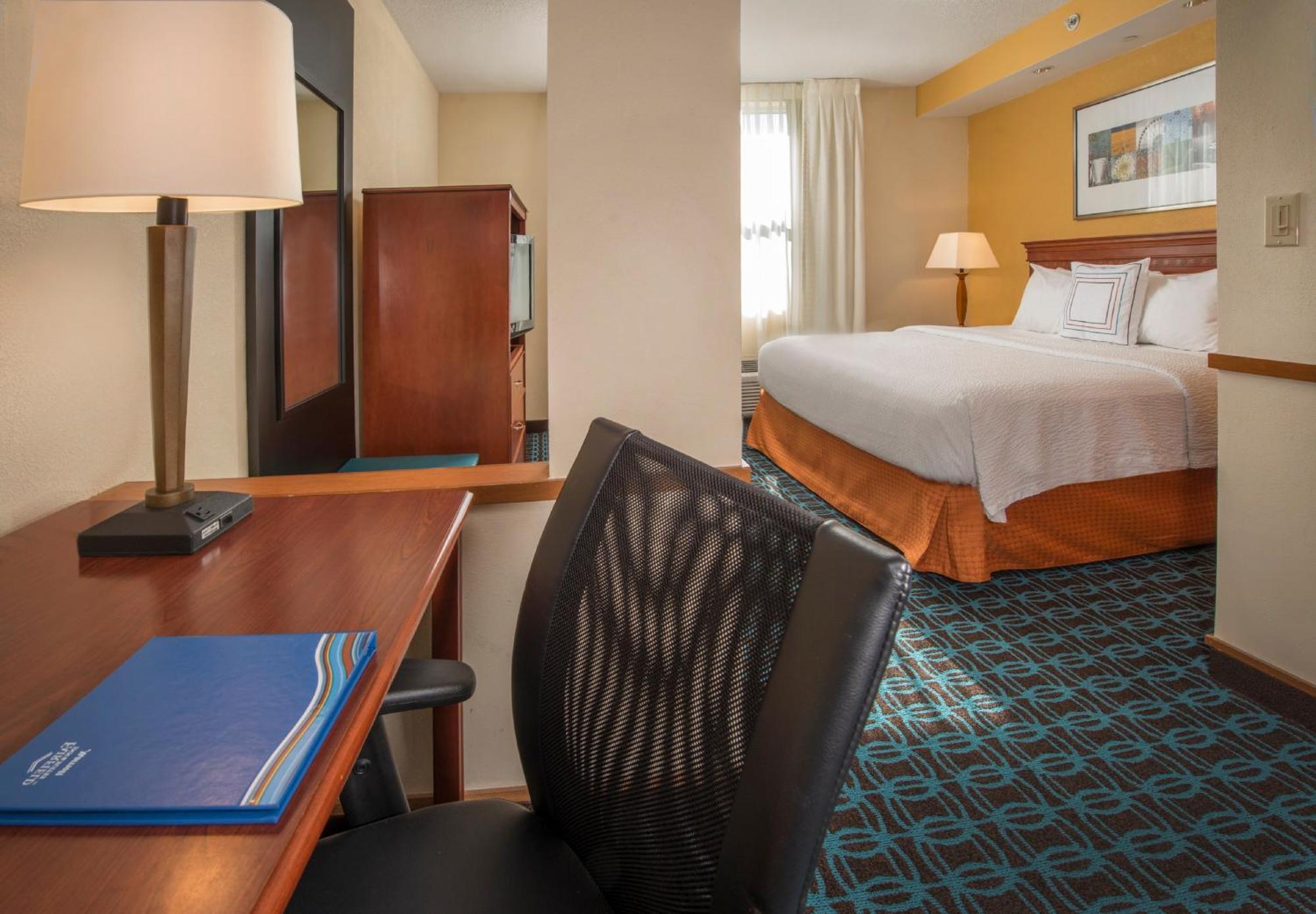 Fairfield Inn & Suites By Marriott Williamsburg Exteriör bild